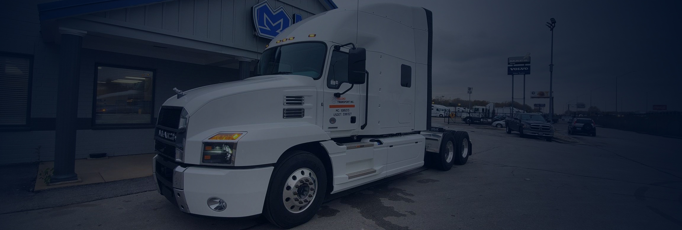 Reload Transport dry van truck
